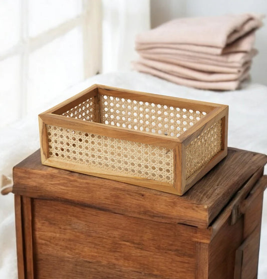Rattan Mesh Basket – Natural Style